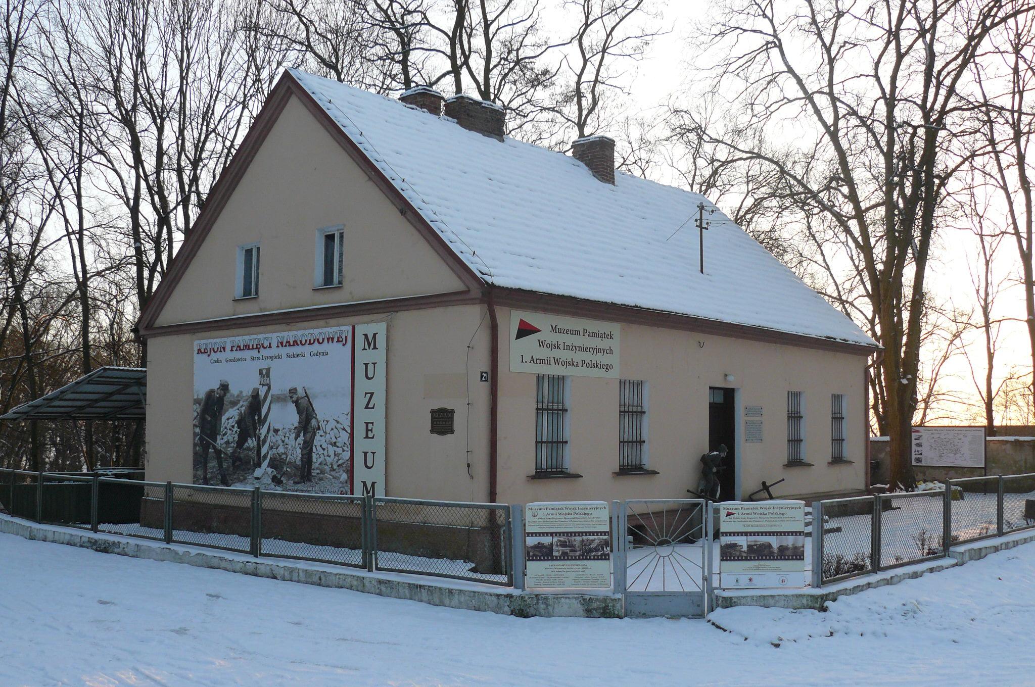 Muzeum Pamiątek Wojsk Inżynieryjnych w Gozdowicach